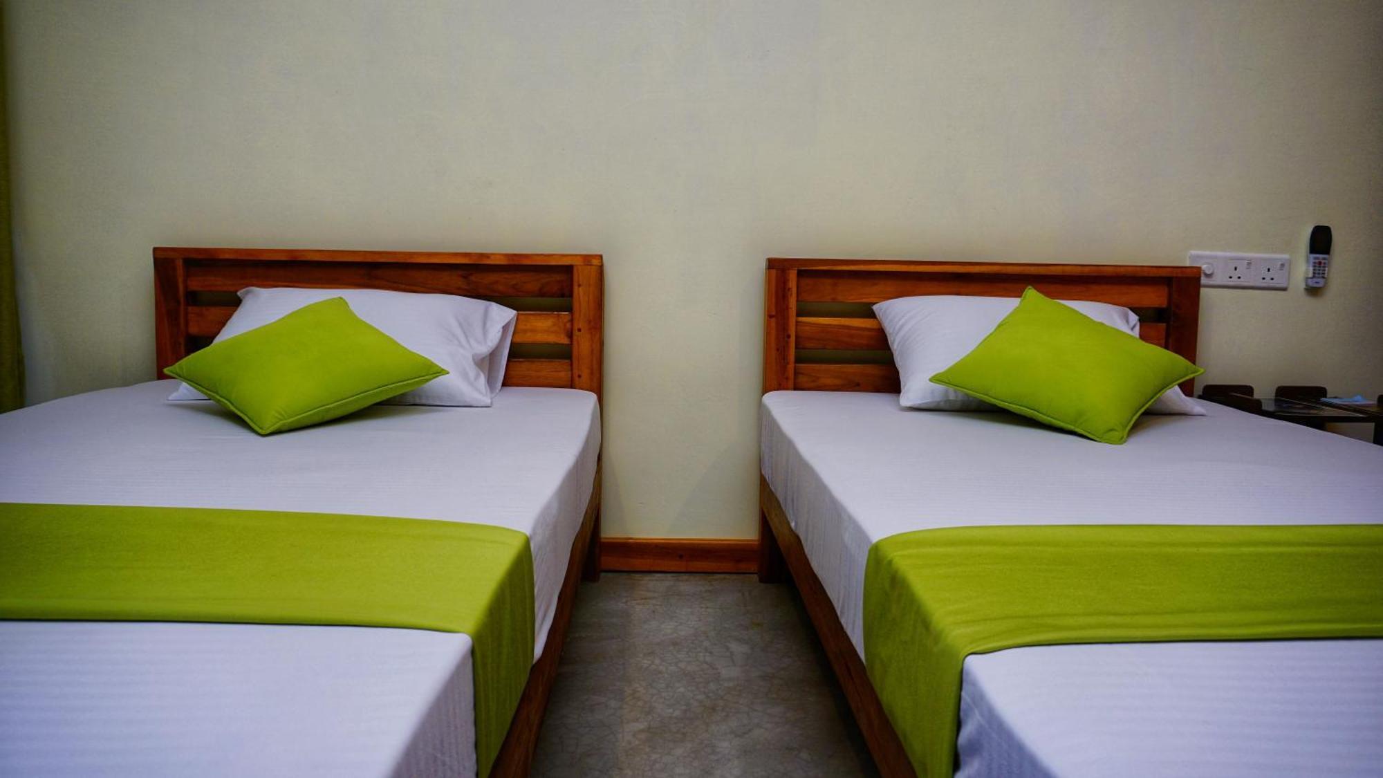 Sigiri Saat Cabana Sigiriya Ngoại thất bức ảnh
